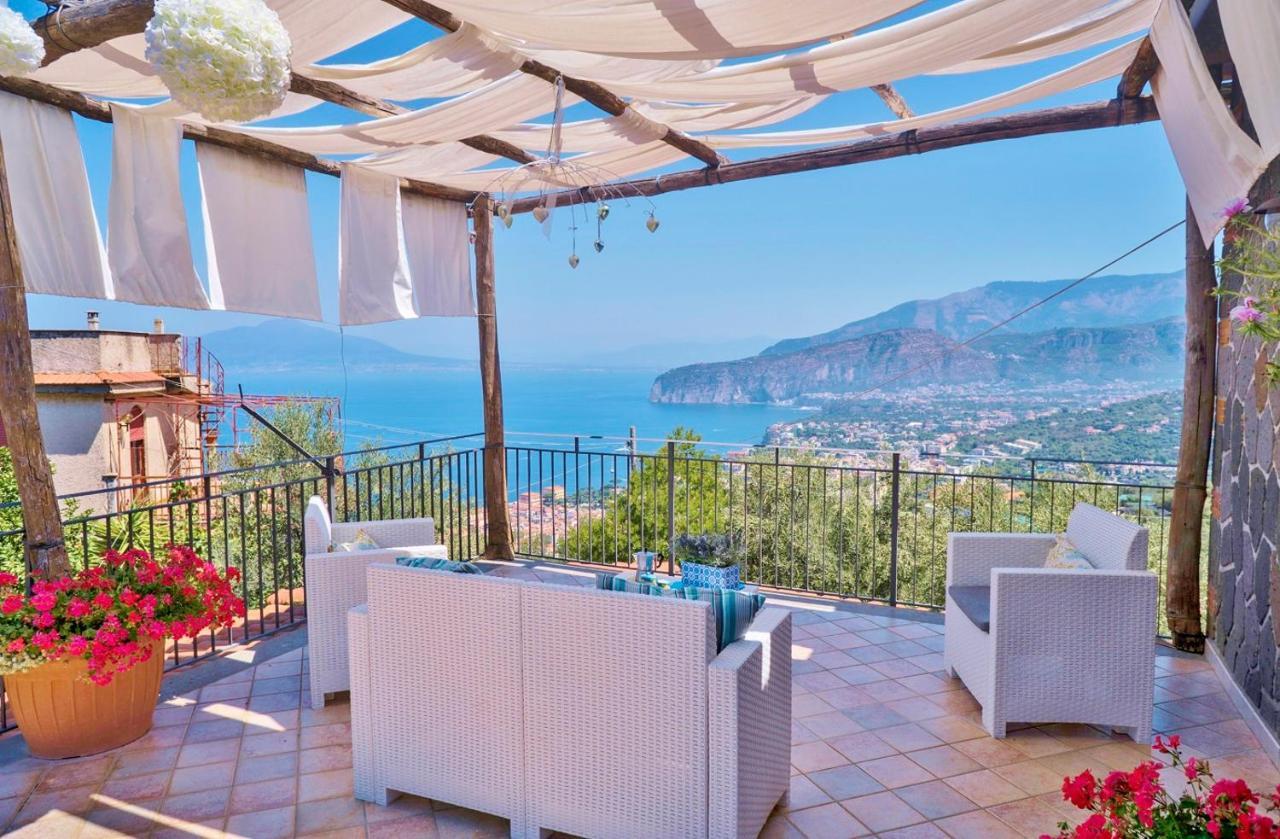 Villa Antonella Sorrento Buitenkant foto