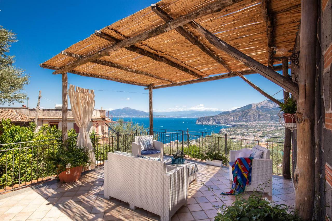 Villa Antonella Sorrento Buitenkant foto